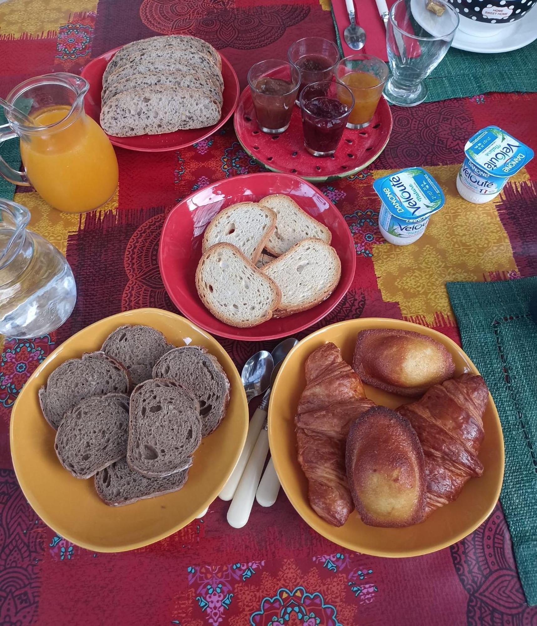 Le Fer En Ceze Bed and Breakfast Sabran Εξωτερικό φωτογραφία